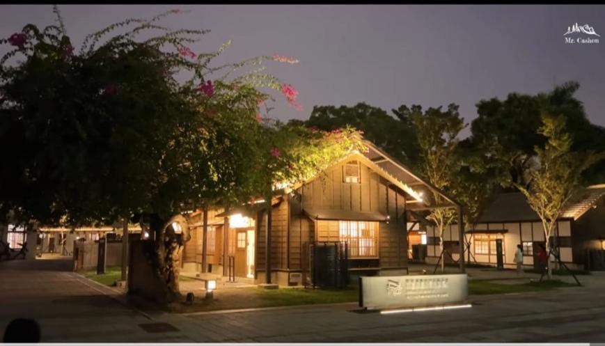 Ningcui Business Hotel Taichung Eksteriør bilde
