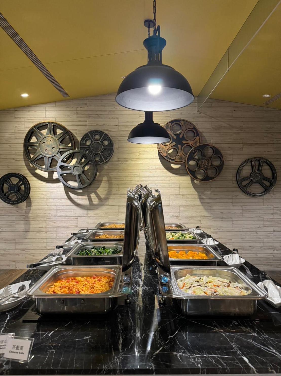 Ningcui Business Hotel Taichung Eksteriør bilde