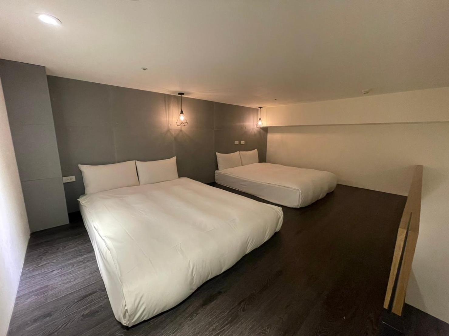 Ningcui Business Hotel Taichung Eksteriør bilde