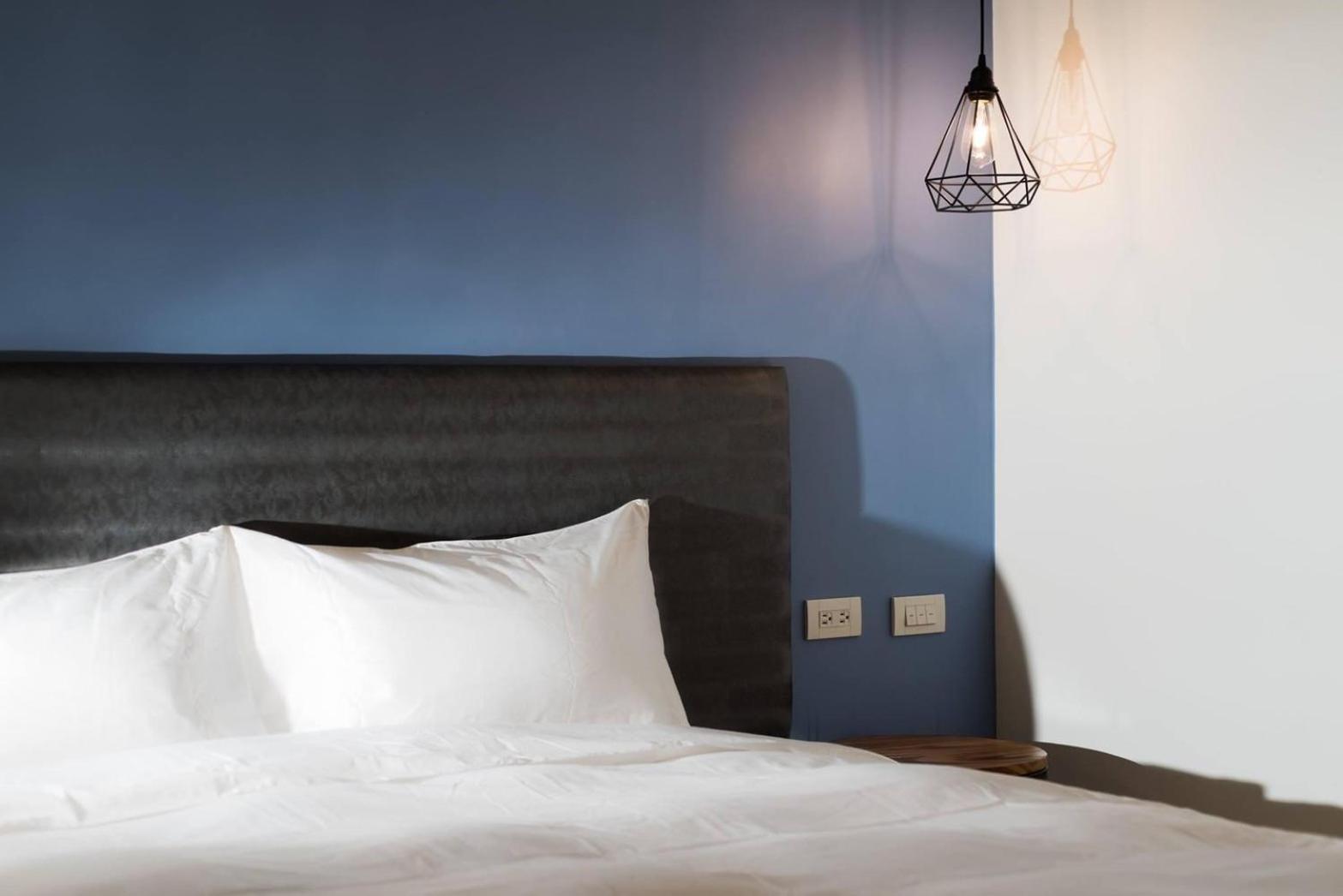 Ningcui Business Hotel Taichung Eksteriør bilde