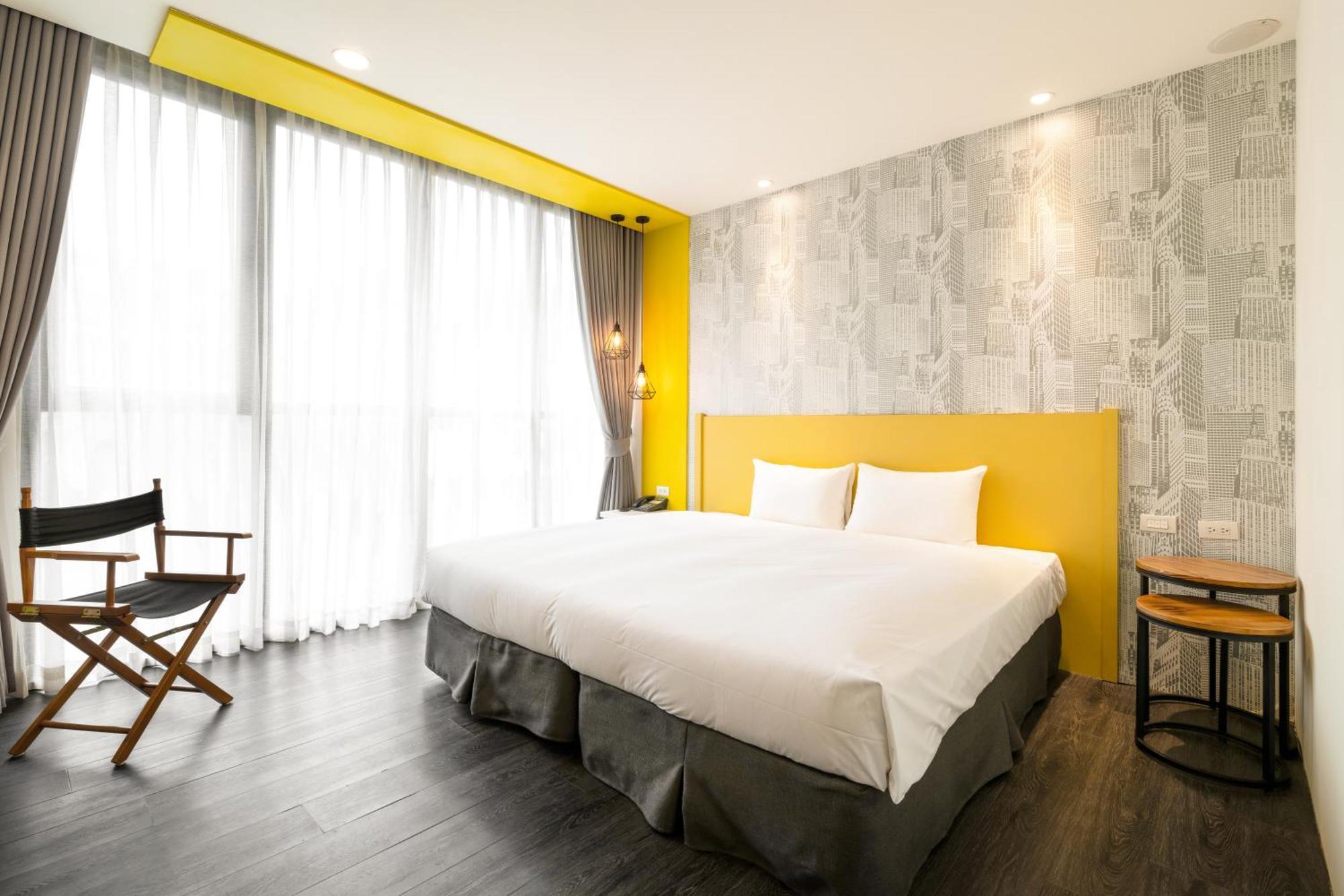 Ningcui Business Hotel Taichung Eksteriør bilde