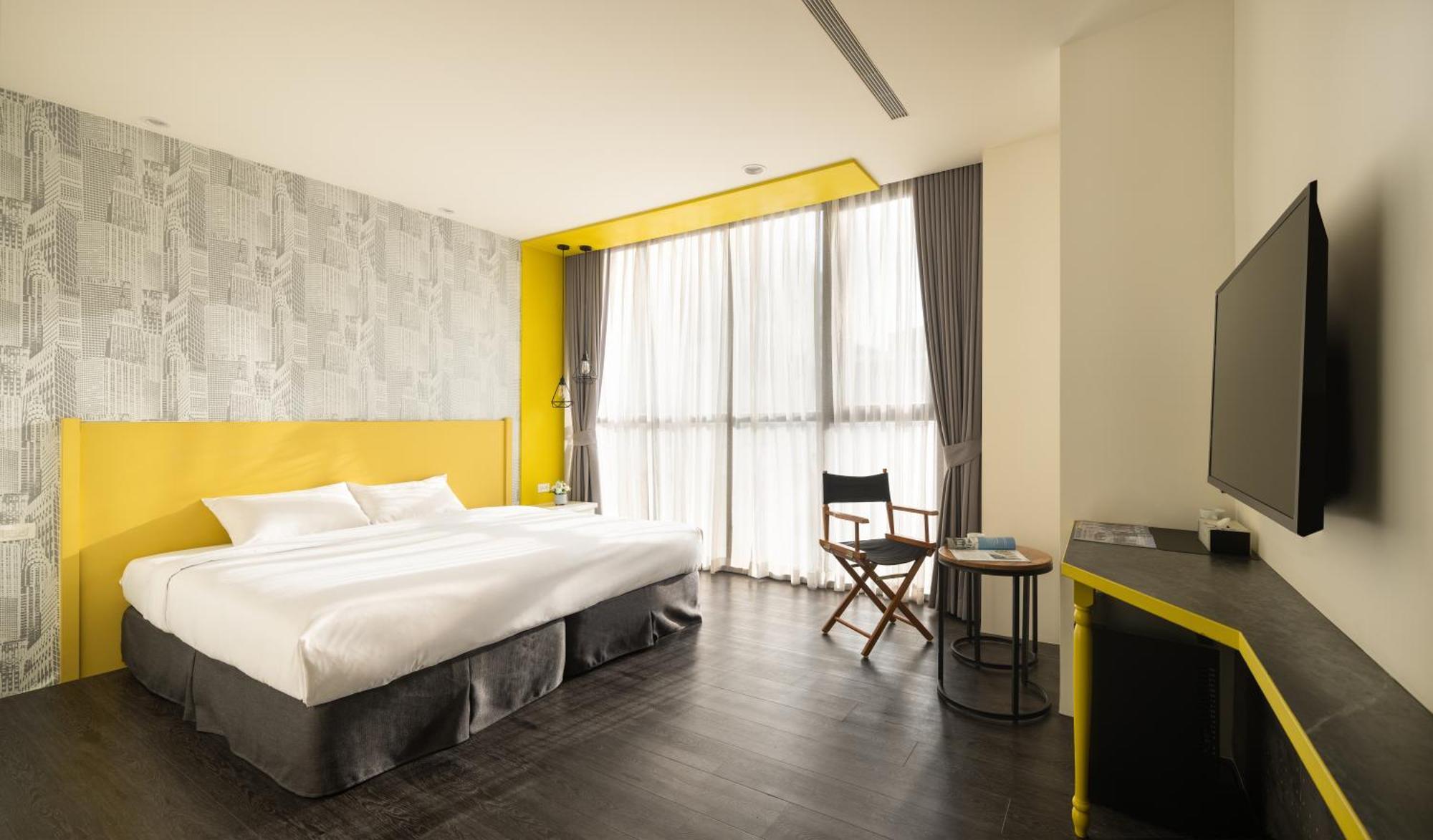 Ningcui Business Hotel Taichung Eksteriør bilde