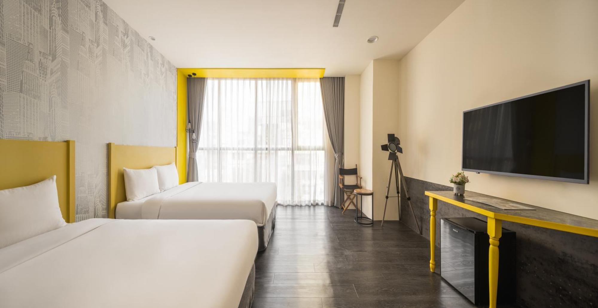 Ningcui Business Hotel Taichung Eksteriør bilde
