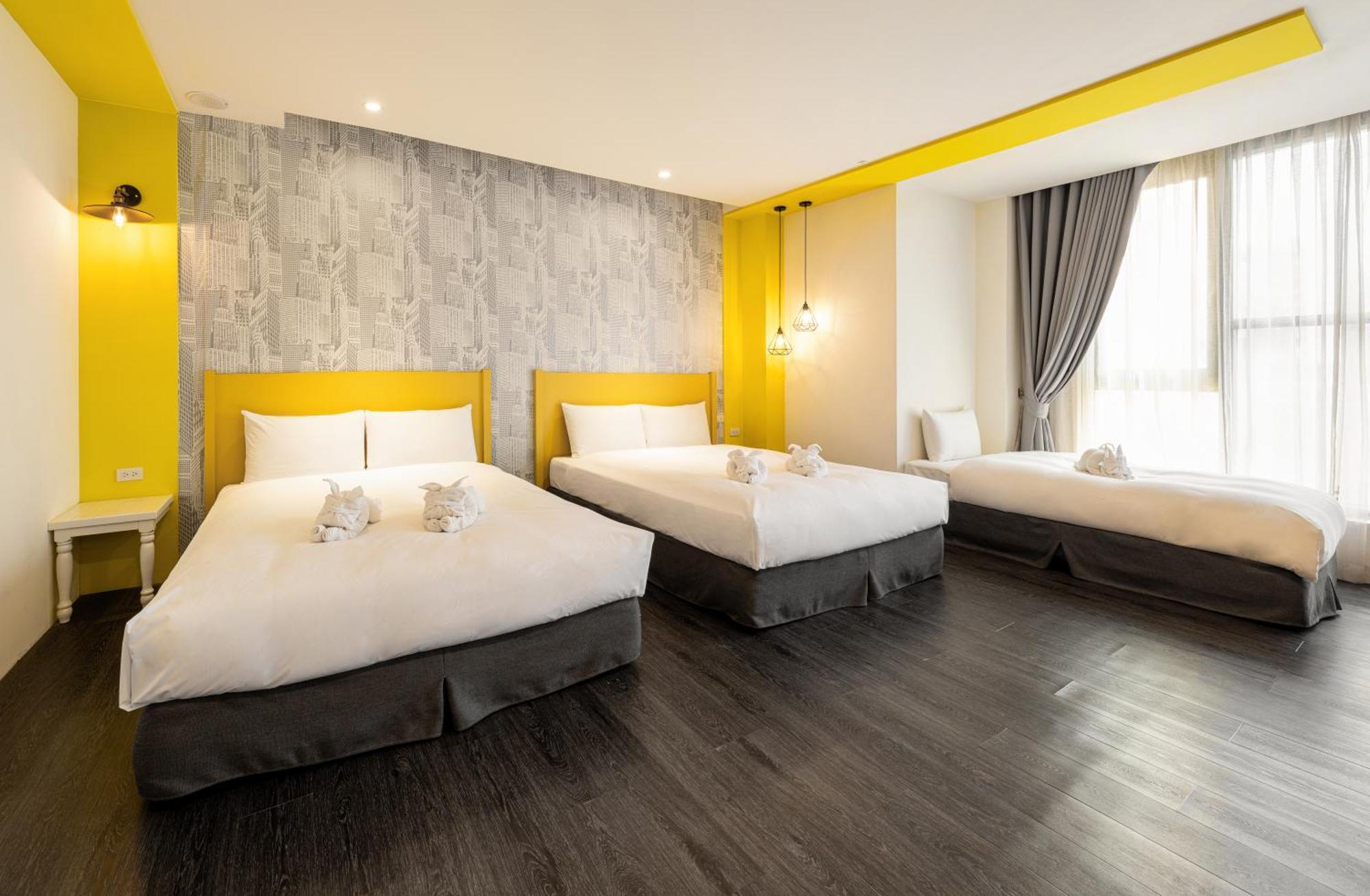 Ningcui Business Hotel Taichung Eksteriør bilde